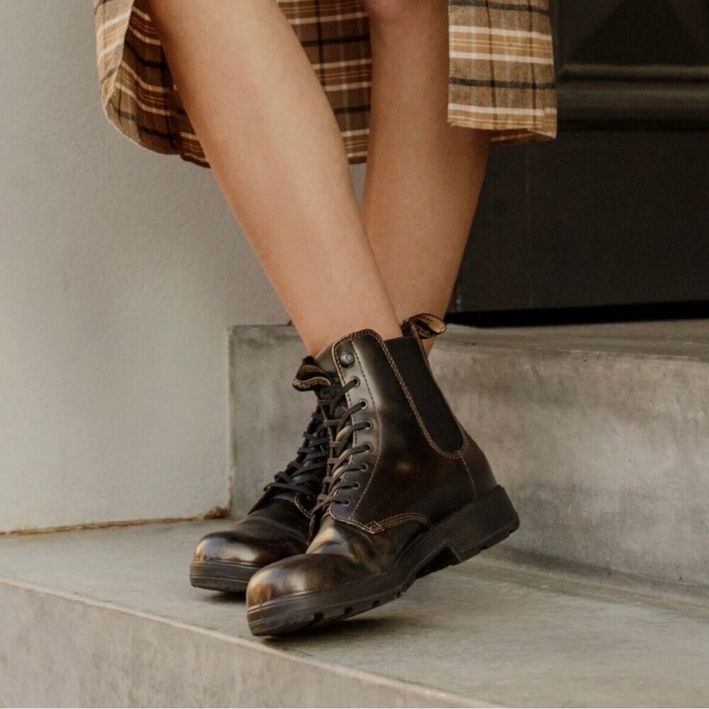 Blundstone Black Leather Lace-Up Ankle Boots - Picture 4 of 12